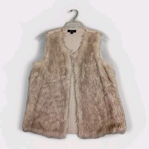 BCX Womens Faux Fur Open Front Vest Size L Ivory Soft Brown Mob Wife Festival